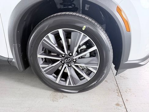 New 2027 INFINITI QX60 Luxe w/ Cargo Package FWD image 4