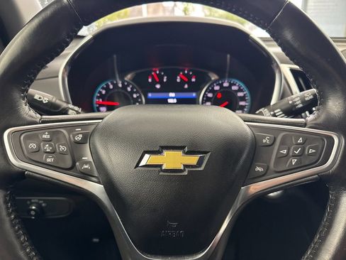 Used 2022 Chevrolet Equinox LT image 23