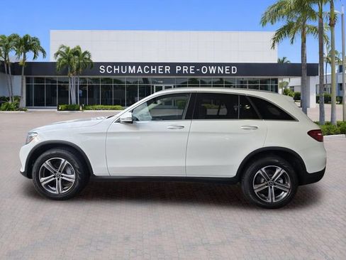 Used 2018 Mercedes-Benz GLC 300 4MATIC image 4