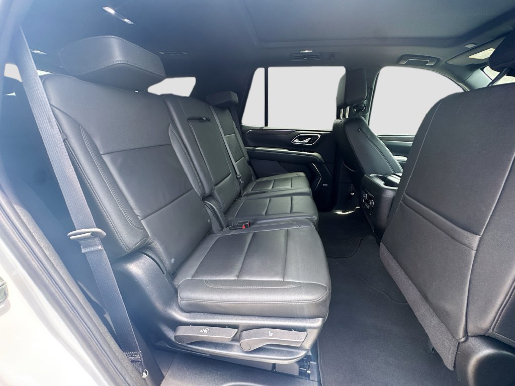 Used 2023 Chevrolet Tahoe LT w/ Luxury Package RWD image 31