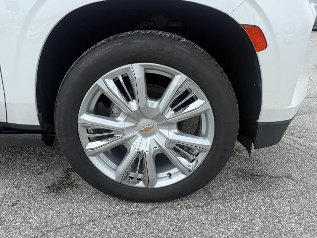 Used 2021 Chevrolet Tahoe High Country RWD image 10