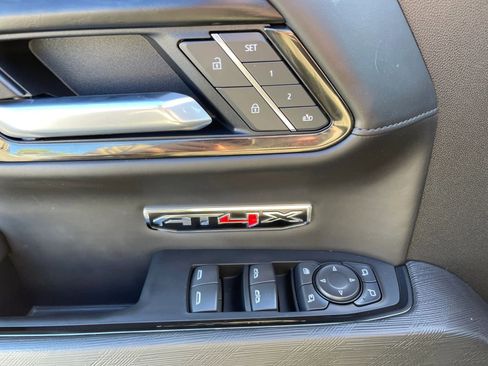 Used 2025 GMC Sierra 1500 AT4X image 13
