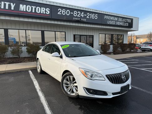 Used 2016 Buick Regal image 7