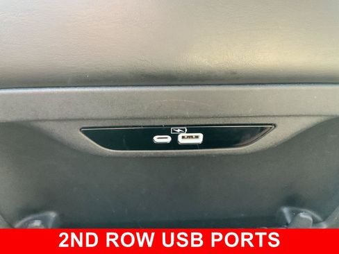 Used 2023 Chrysler Pacifica Touring-L FWD image 49