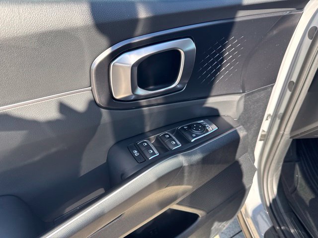 Used 2024 Kia Sorento S AWD/4WD image 22