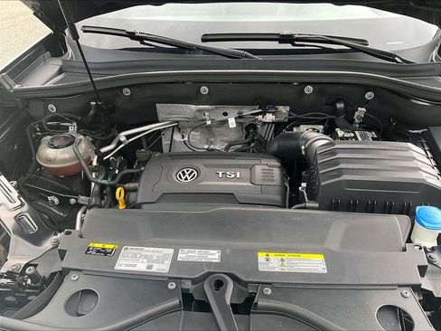 Used 2023 Volkswagen Atlas Cross Sport SE AWD/4WD image 28