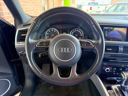 Used 2017 Audi Q5 2.0T Premium Plus w/ Technology Package AWD/4WD image 7