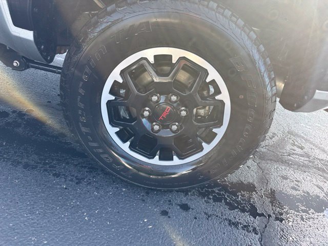 Used 2025 Toyota Tacoma TRD Off-Road AWD/4WD image 22