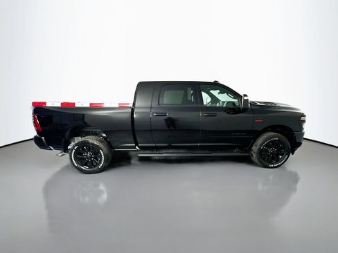 New 2026 RAM 2500 Laramie w/ Night Edition AWD/4WD image 8