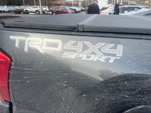 Certified 2023 Toyota Tacoma TRD Sport V6 image 4
