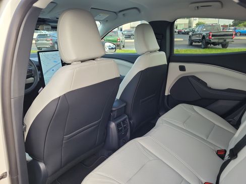 New 2025 Ford Mustang Mach-E Premium image 12