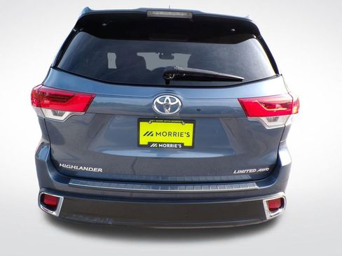 Used 2018 Toyota Highlander Limited w/ Protection Package #3 AWD/4WD image 5