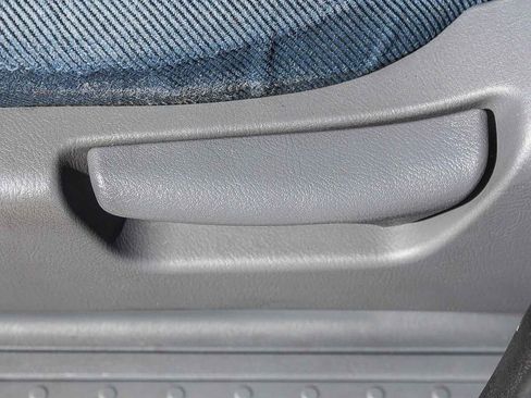 Used 2005 Honda Element EX image 21