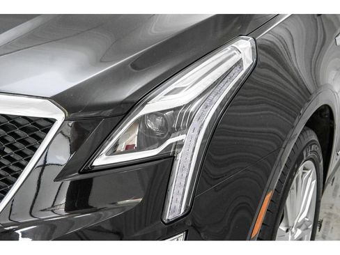 Certified 2023 Cadillac XT5 Sportv AWD/4WD image 11