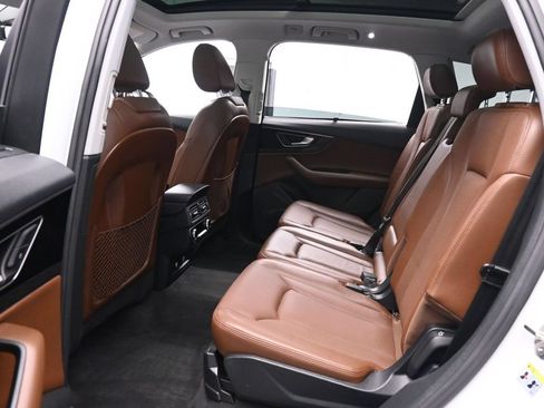 Used 2018 Audi Q7 3.0T Prestige AWD/4WD image 19