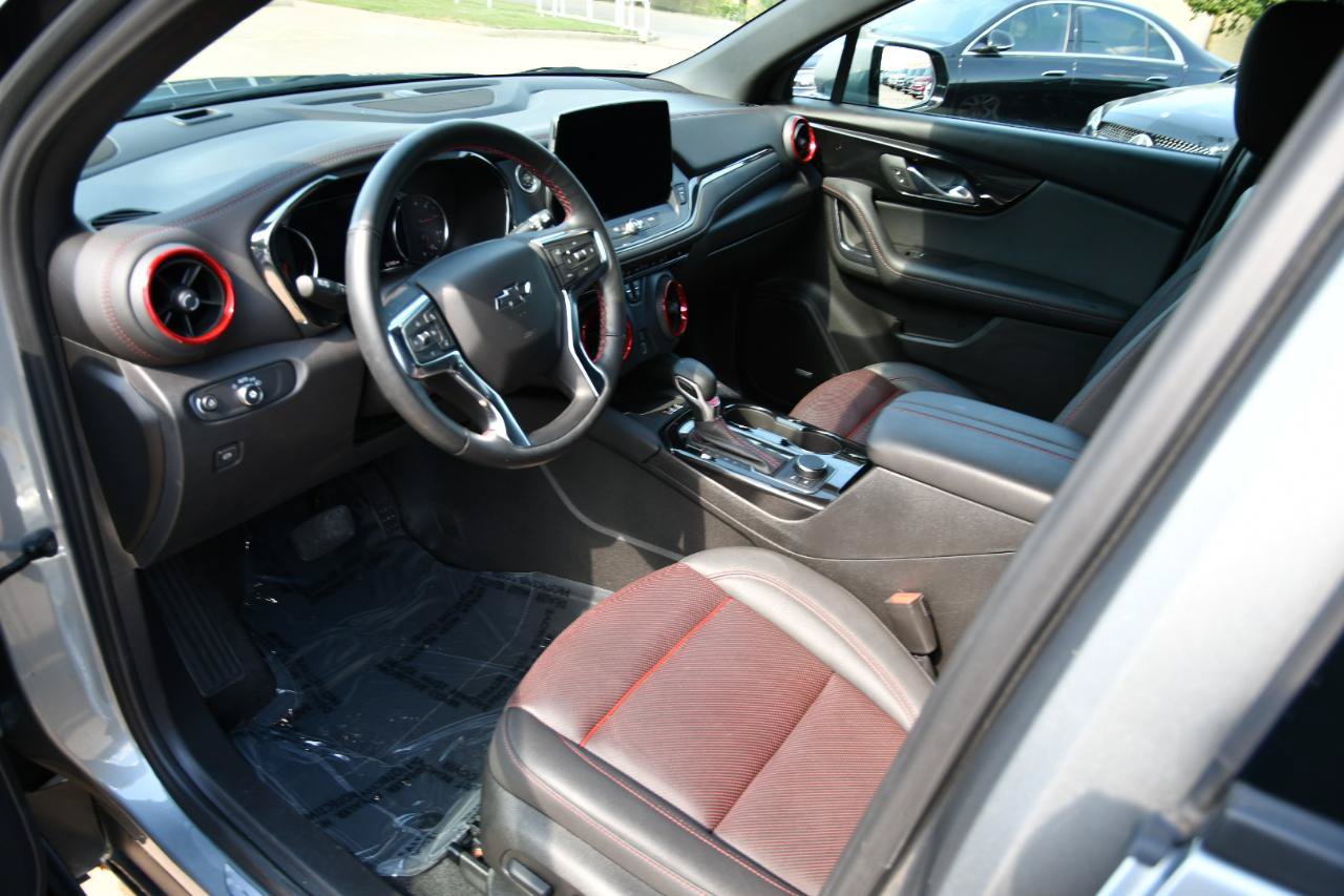 Used 2025 Chevrolet Blazer RS FWD image 10