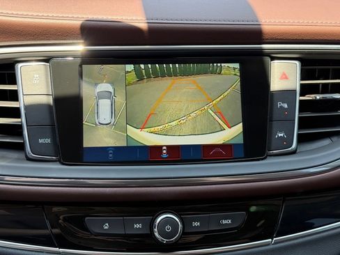 Used 2019 Buick Enclave Avenir w/ Avenir Technology Package FWD image 28