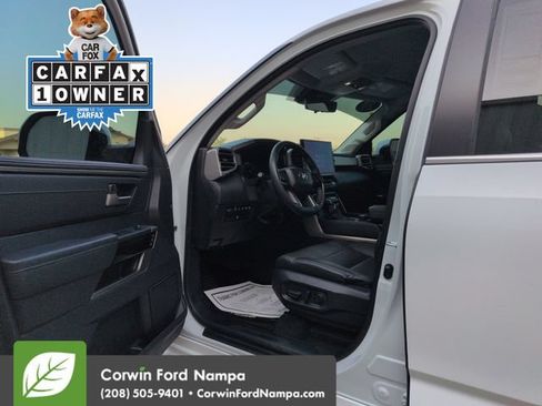 Used 2024 Toyota Tundra Limited AWD/4WD image 9