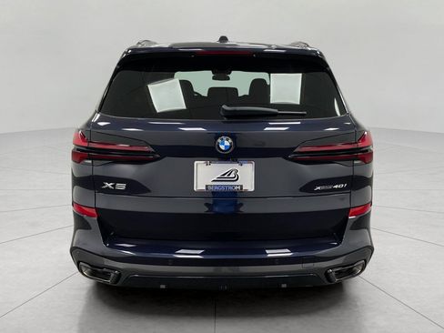 New 2026 BMW X5 xDrive40i w/ M Sport Package AWD/4WD image 4
