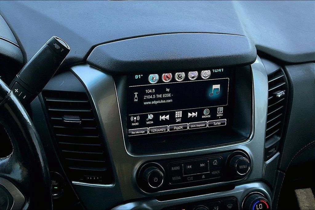 Used 2019 Chevrolet Tahoe Premier AWD/4WD image 13