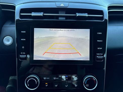 Used 2022 Hyundai Tucson SEL image 17