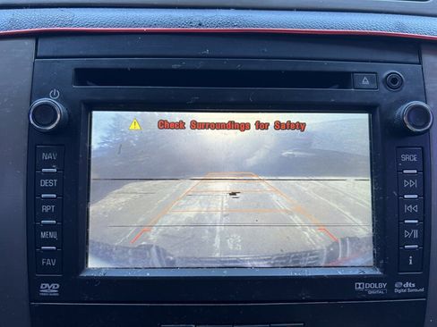 Used 2013 Chevrolet Silverado 1500 LTZ image 22