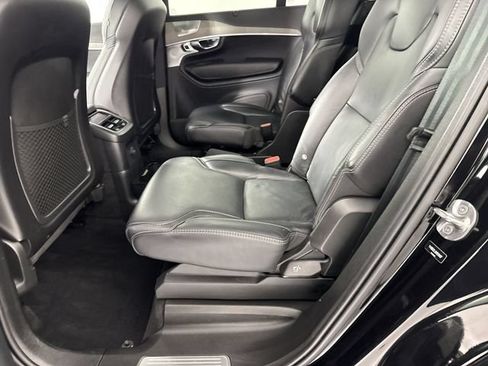 Used 2022 Volvo XC90 T8 Inscription w/ Advanced Package AWD/4WD image 23