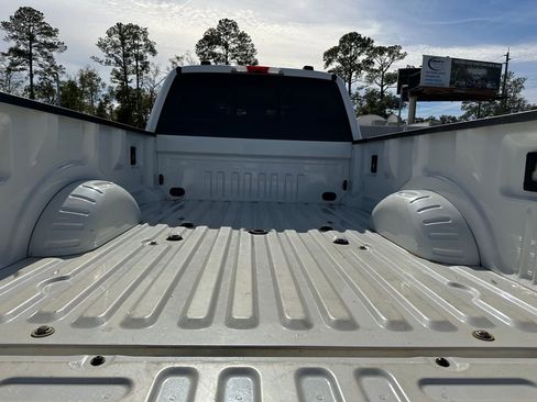 Used 2022 Ford F450 King Ranch w/ Chrome Package image 48