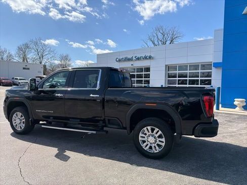 Used 2022 GMC Sierra 3500 Denali w/ LPO, GMC Protection Package image 9