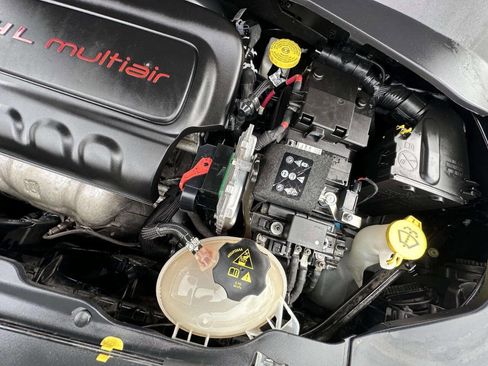 Used 2018 Jeep Compass Latitude w/ Popular Equipment Group image 26