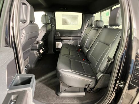 New 2026 Ford F150 Lariat w/ Equipment Group 502A High image 31