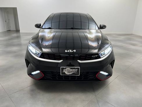 Used 2023 Kia Forte GT FWD image 3