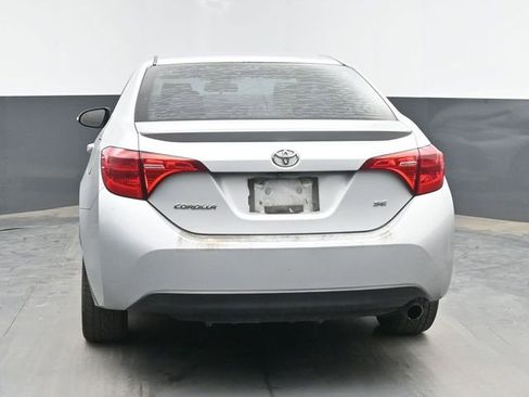 Used 2018 Toyota Corolla SE FWD image 13
