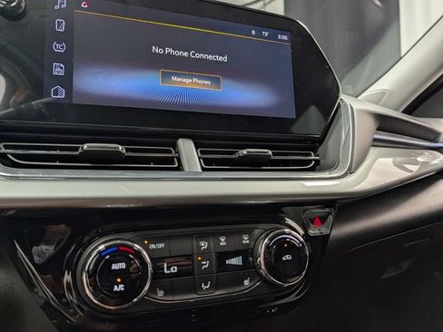 New 2026 Chevrolet Trax LT w/ Driver Confidence Package FWD image 21