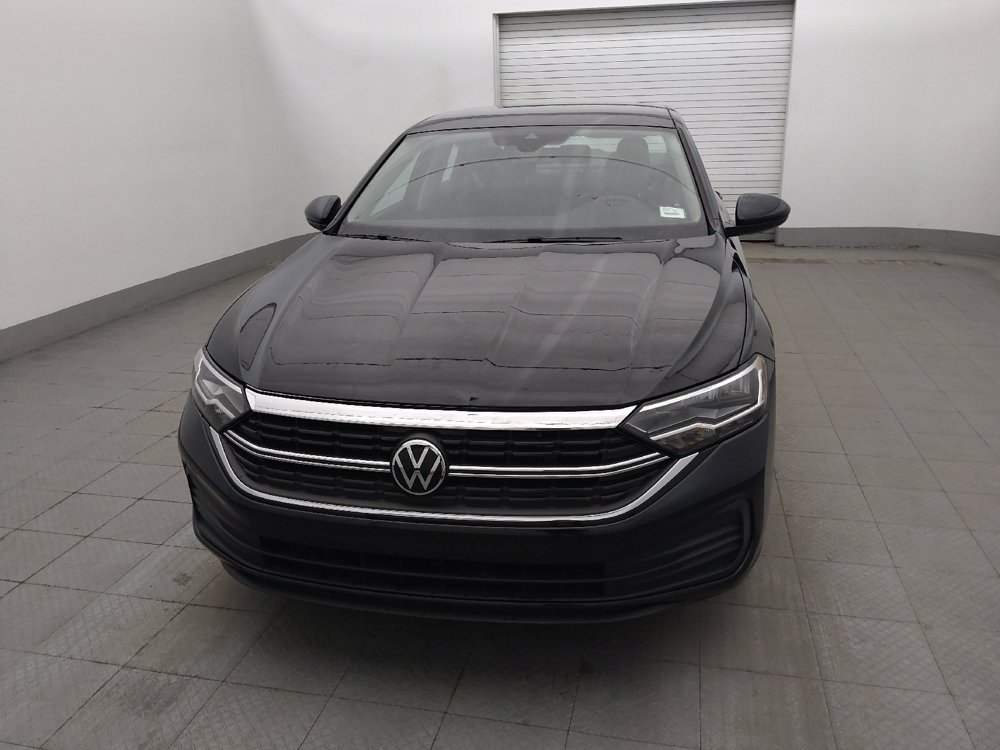 Used 2024 Volkswagen Jetta SE w/ Panoramic Sunroof Package FWD image 15