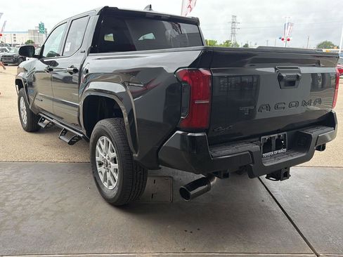 New 2026 Toyota Tacoma SR5 AWD/4WD image 4