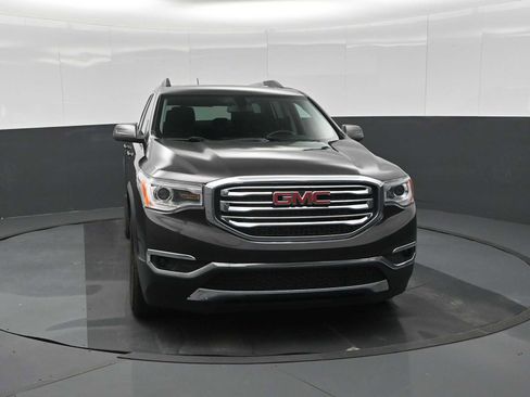 Used 2017 GMC Acadia SLE AWD/4WD image 3