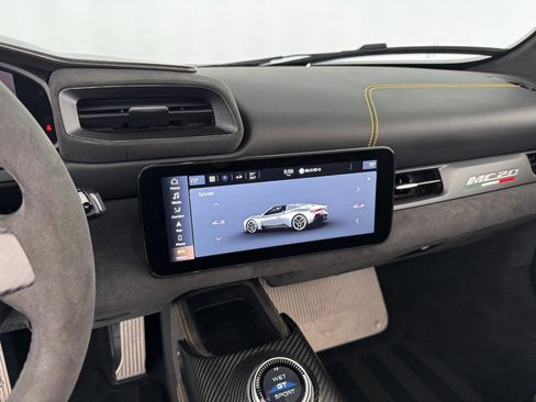 Used 2023 Maserati MC20 Spyder image 20