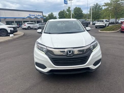 Used 2021 Honda HR-V LX image 3