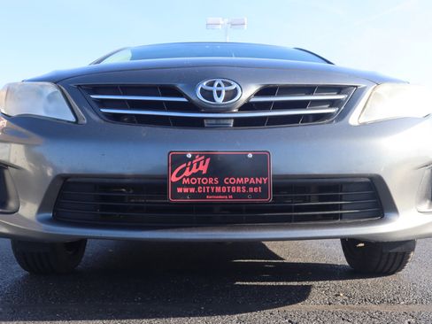 Used 2013 Toyota Corolla LE image 5
