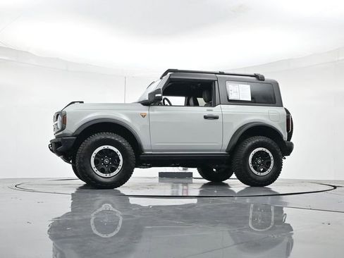 Certified 2023 Ford Bronco Badlands image 37