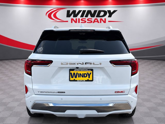 Used 2027 GMC Terrain Denali w/ LPO, Floor Liner Package AWD/4WD image 6