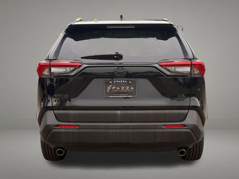 Used 2019 Toyota RAV4 LE w/ All Weather Liner Package AWD/4WD image 4
