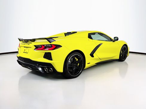 Used 2024 Chevrolet Corvette 3LT w/ Z51 Performance Package image 8