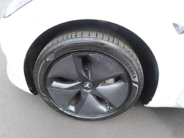 Used 2019 Tesla Model 3 Standard Range RWD image 8