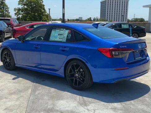 Used 2024 Honda Civic Sport image 16