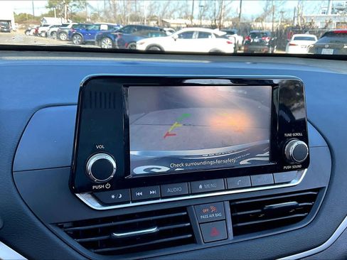 Used 2021 Nissan Altima 2.5 S image 25