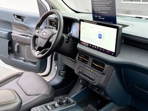 Certified 2025 Ford Maverick Tremor image 5