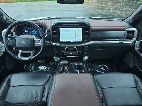 Used 2023 Ford F150 Lariat AWD/4WD image 18