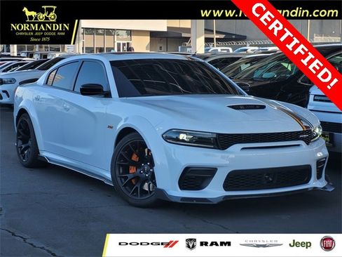 Certified 2023 Dodge Charger Scat Pack image 1